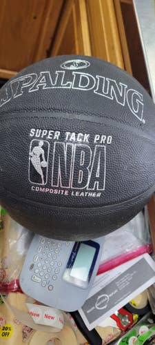 Used Spalding Basketball Adult Outdoor 11497-S000161112