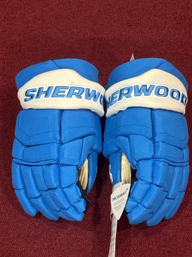 Colorado Avalanche Sher-Wood Proton 1 NHl Gloves (New) Item#CAG