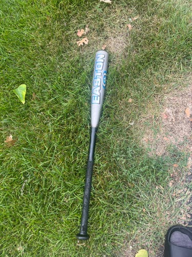 Easton Typhoon Alloy Bat (-11) 17 oz 28" (Used)