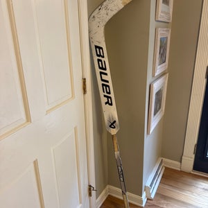 Senior Bauer Elite Regular Goalie Stick 27" Paddle (Used)