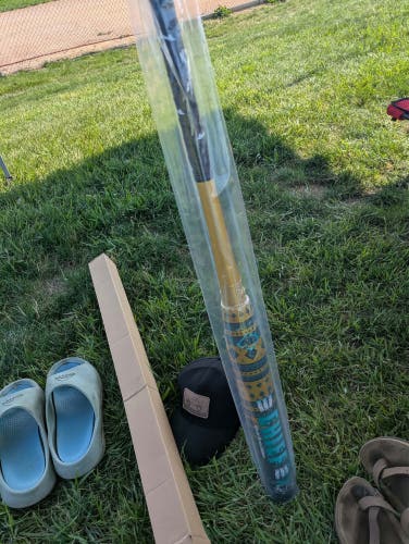 2027 Monsta M20 Bat (-9) 25 oz 34" (New)