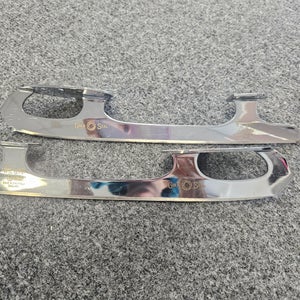 John Wilson Gold Seal Blades 10" used