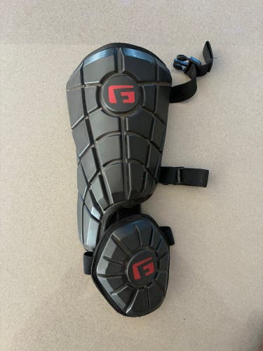 G Form adjustable leg guard. Lightly used