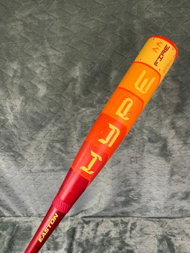 2025 Easton Hype Fire Composite Bat USSSA Certified (-5) Composite 25 oz 30" (Used)