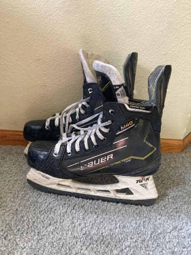 2024 Bauer Supreme M40 Hockey Skates 8 (Used)