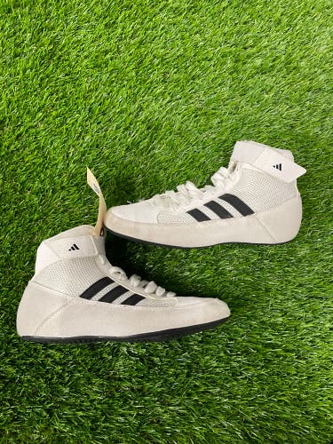 Adidas Wrestling Shoes (Youth Size 1)