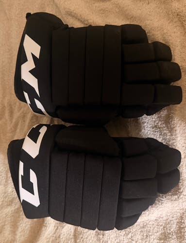 CCM LTP Gloves 12" (Used)