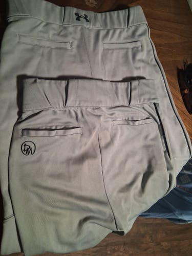 Gray Large Youth Under Armour Game Pants (Used)