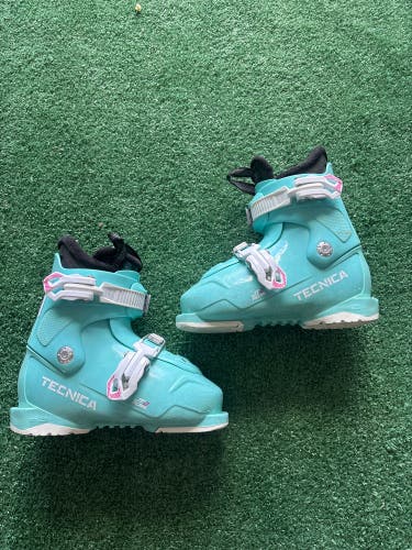 Kid's Tecnica JT 2 Pearl Ski Boots (Used) | Mondo 19.5 (235mm)