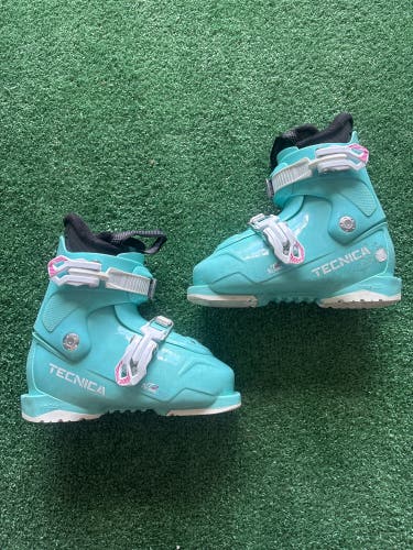 Kid's Tecnica JT2 Pearl Ski Boots (Used) | Mondo 19.5 (235mm)
