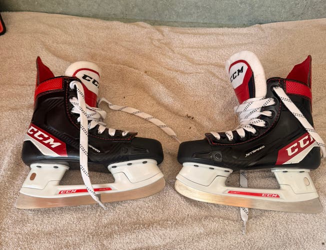 2015 CCM JetSpeed Hockey Skates Regular Width 13 (Used)