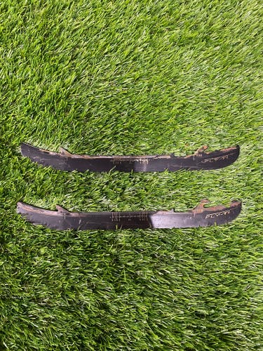 Bauer Fly-Ti Replacement Steel Blades (238 mm)