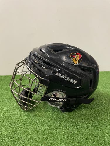 Black Medium Bauer Re-Akt 150 Helmet (Used)