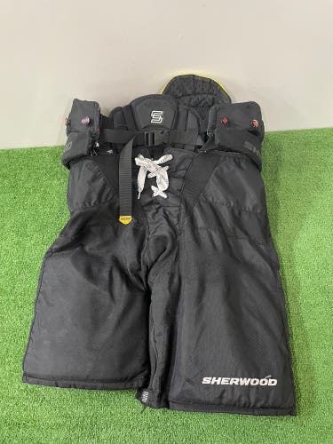 Senior Medium Sher-Wood Rekker Legend 2 Hockey Pants (Used)