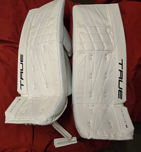28" True Catalyst SE Goalie Leg Pads (New)