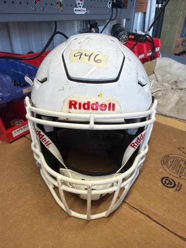 USED RIDDELL FLEX ADULT HELMET WITH INSITE- MEDIUM - WHITE