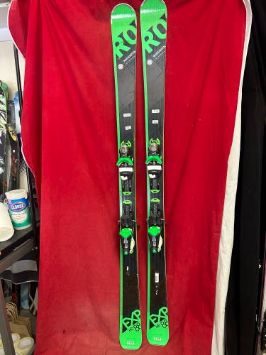 Rossignol experience 88 HD 180cm all mountain skis, Look dual WTR bindings range: 260-372mm, 88 cent