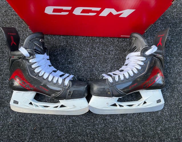 CCM Jetspeed FT890 Hockey Skates Senior Size 7