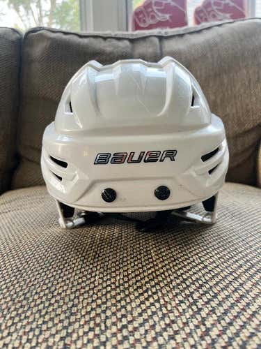 Medium Bauer Re-Akt 95 Helmet (Used)