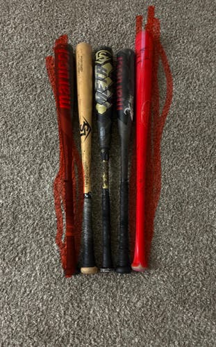 Bat bundle or single ( read description )