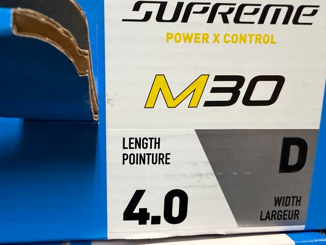 Bauer Supreme M30 Hockey Skates Regular Width Size 4 (New)