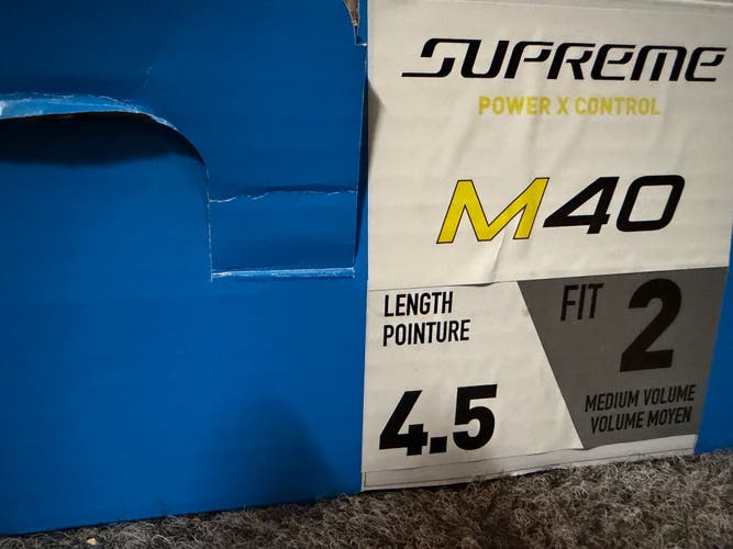 Bauer Supreme M40 Hockey Skates Size 4.5 Fit 2 - Brand new
