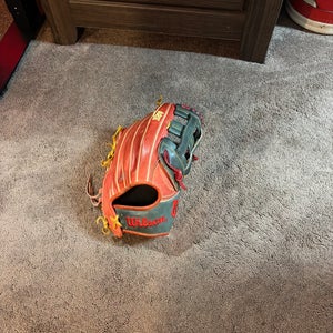 Wilson A2K RH Outfield Baseball Glove 12.75" (Used)