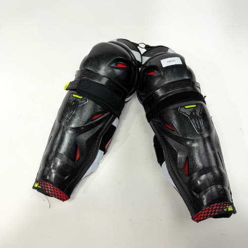 Used Bauer Vapor Hyperlite Shin Guards | 14" INT | AB525