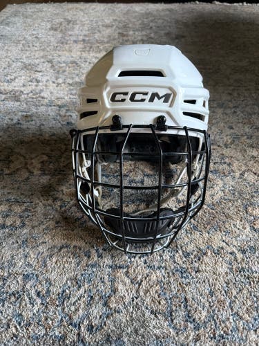 Large CCM Tacks 920 Helmet (Used)