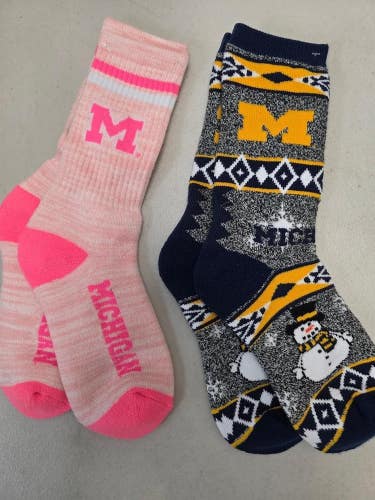 ST3 Mens NCAA MICHIGAN WOLVERINES Crew Socks Lot of 2 Pair MEDIUM New