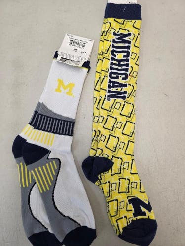 ST12 Mens NCAA MICHIGAN WOLVERINES Crew Socks Lot of 2 Pair LARGE New