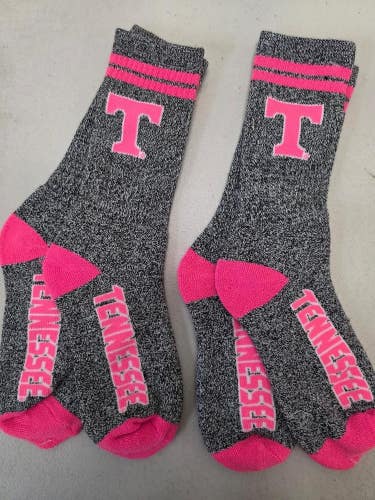 ST17 Mens NCAA TENNESSEE VOLUNTEERS Crew Socks Lot of 2 Pair MEDIUM New