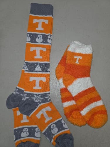 ST28 Mens NCAA TENNESSEE VOLUNTEERS Crew Socks Lot of 2 Pair MEDIUM New