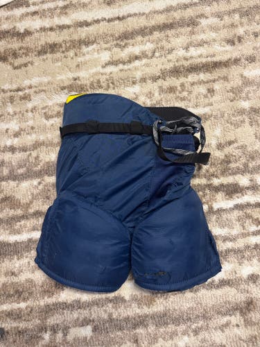 Youth Large Bauer Supreme S170 Hockey Pants (Used)