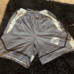 Committed Academy Shorts