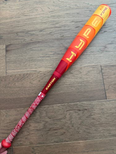 2025 Easton Hype Fire Composite USSSA Certified Bat (-10) 20 oz 30" (Used)