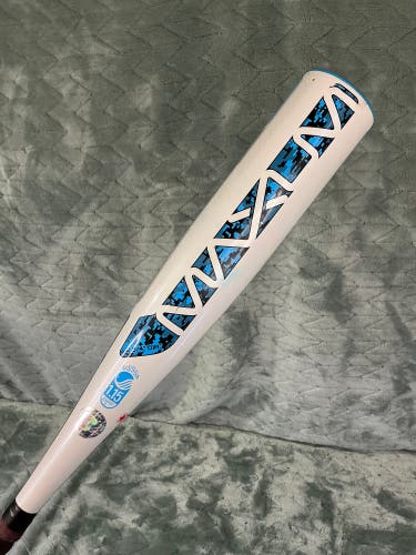2016 Combat Maxum Composite Bat USSSA Certified (-10) Composite 18 oz 28" (Used)
