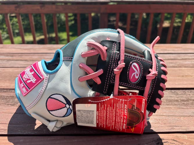 Rawlings Heart of the Hide RH Infield Baseball Glove 11.5" Omaha Beach Collection (New)