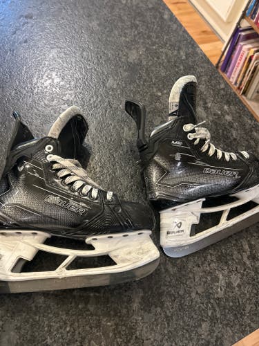 Black Bauer Supreme M50 Pro Hockey Skates Size 6