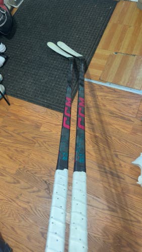 Senior CCM Trigger unleashed pro Left Hand Hockey Stick P90TM 80 Flex (Used)