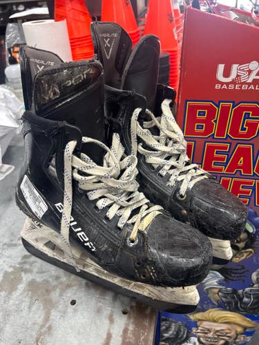Used Bauer VAPOR HYPERLITE X Senior Hockey Skate Senior 12 11337-S000496078