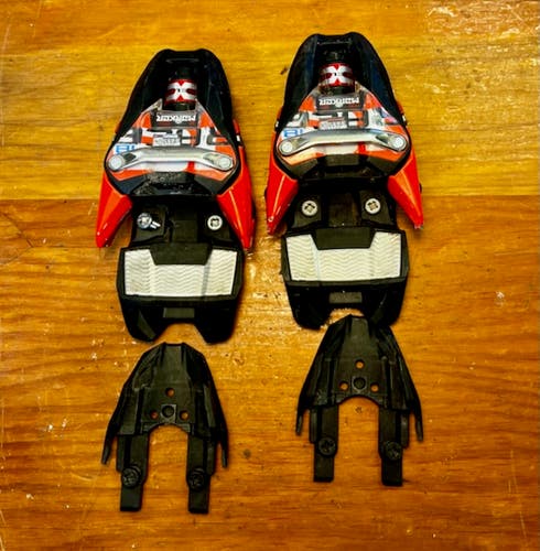 Marker X-cell 18 Toe pieces Used
