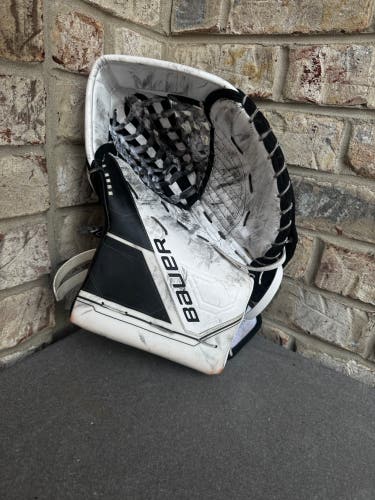 Bauer Supreme Mach Gloves 10" Pro Stock (Used)