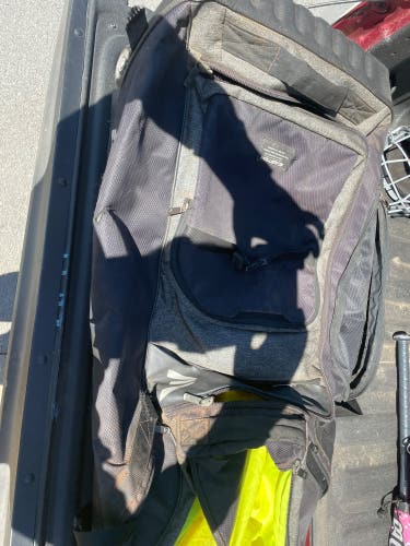 Easton Catcher's Bag (Used)