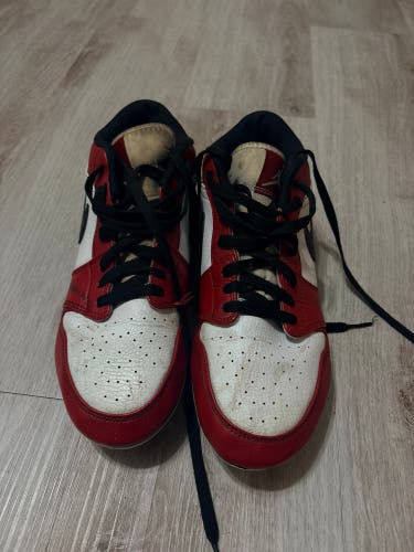 Men's Size M 10.0 (W 11.0) Jordan (Used)