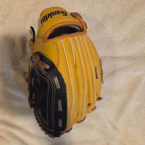 Franklin RH Fieldmaster Youth Glove 10" (Used)
