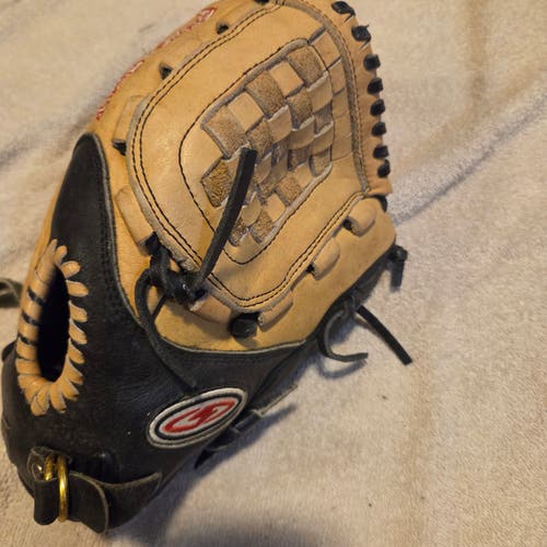 Power Bolt PB1100 RH Infield/Pitcher Baseball Glove 11" GENUINE LEATHER. Nice Glove