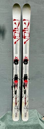 Volkl 184 cm All Mountain Mantra Skis With Bindings Max Din 12 Like New! (Used)