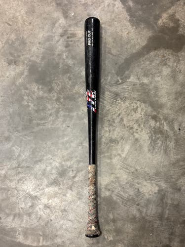 2025 Marucci Pro Cut Maple Bat 30 in 33 “ (Used)