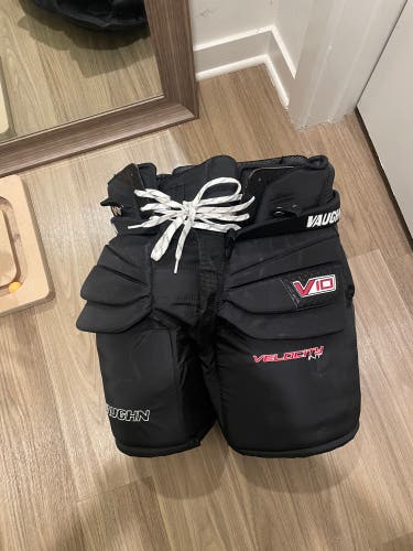 Intermediate XL Vaughn Velocity V10 Hockey Goalie Pants (New)